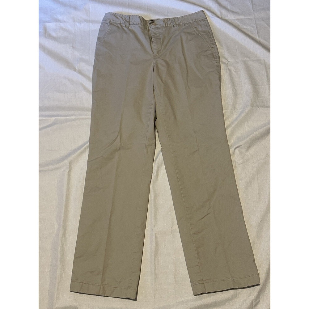 LL Bean Favorite Fit‎ Khaki Pants 8